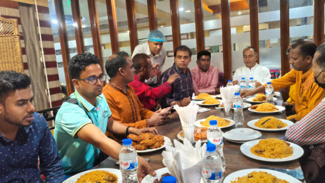 টাঙ্গাইলে রুর‌্যাল জানালিষ্ট ফাউন্ডেশন এর আলোচনা সভা, ইফতার ও দোয়া মাহফিল অনুষ্ঠিত মাহফিল