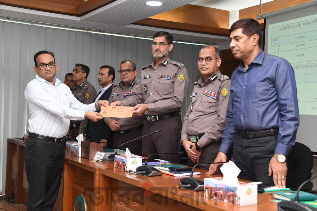 ডিএমপির ফেব্রুয়ারি-২০২৬ মাসের মাসিক অপরাধ সভায় শ্রেষ্ঠ হলেন যারা*