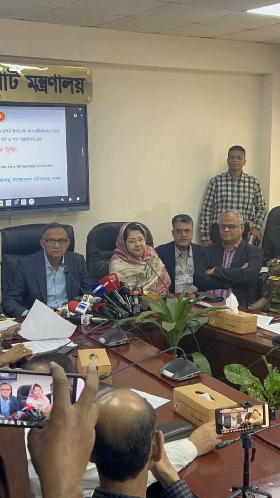 পাটপণ্য রপ্তানিতে মিলবে নগদ সহায়তা, কমবে কাঁচা পাট রপ্তানির নির্ভরতা