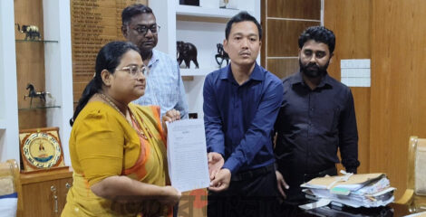রাঙামাটিতে ফার্মাসিউটিক্যালস প্রতিনিধিদের জেলা প্রশাসক বরাবর স্মারকলিপি প্রদান।