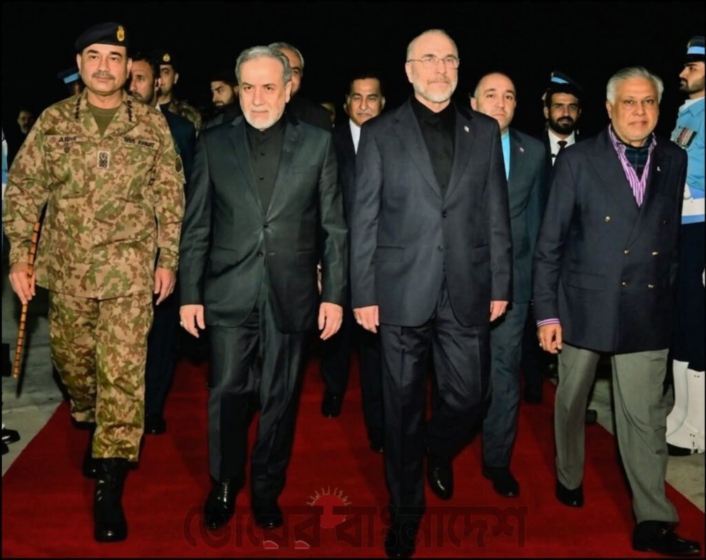 কঠোর অবস্থানেই আলোচনায় ইরান—শর্ত মানিয়েই টেবিলে যুক্তরাষ্ট্র