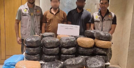 ডিবির অভিযানে ১৫৭ কেজি গাঁজাসহ ২ মাদক কারবারি গ্রেফতার
