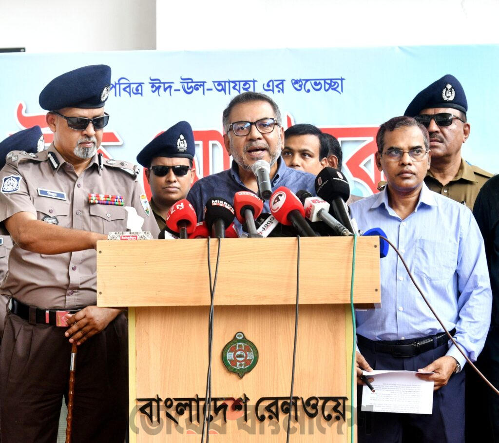 ঈদযাত্রায় শিডিউল বিপর্যয়ের শঙ্কা নেই: রেলসচিব