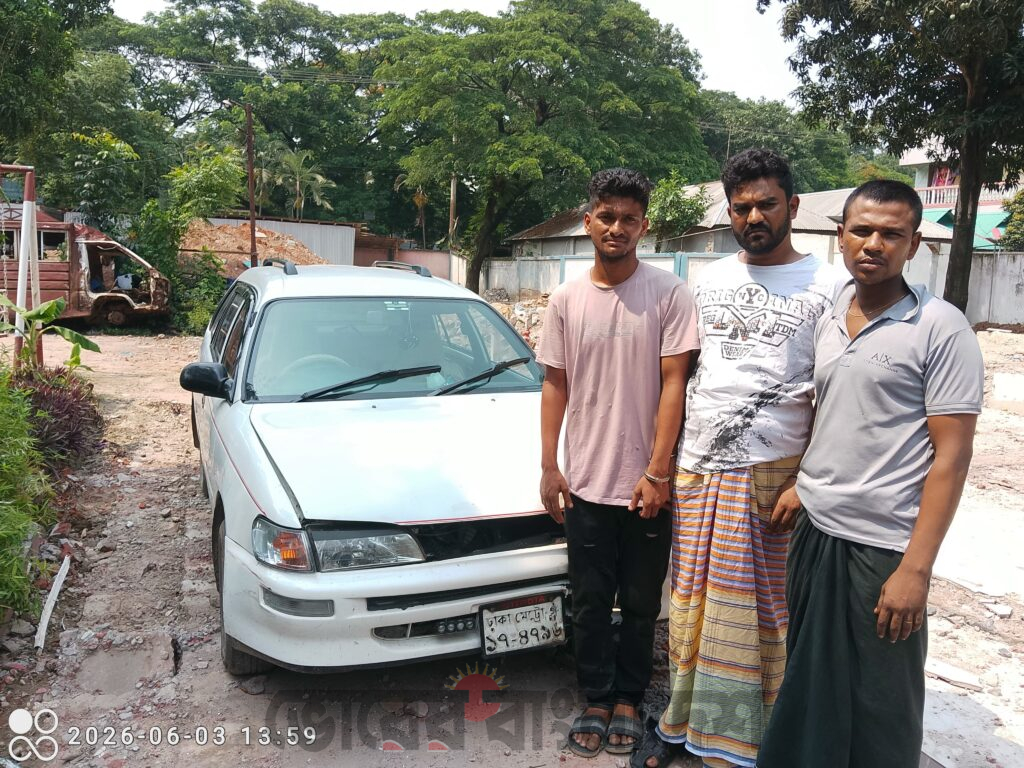 কালিয়াকৈরে ছিনতাইকৃত প্রাইভেটকার ৫ দিনেই উদ্ধার, গ্রেপ্তার ৩