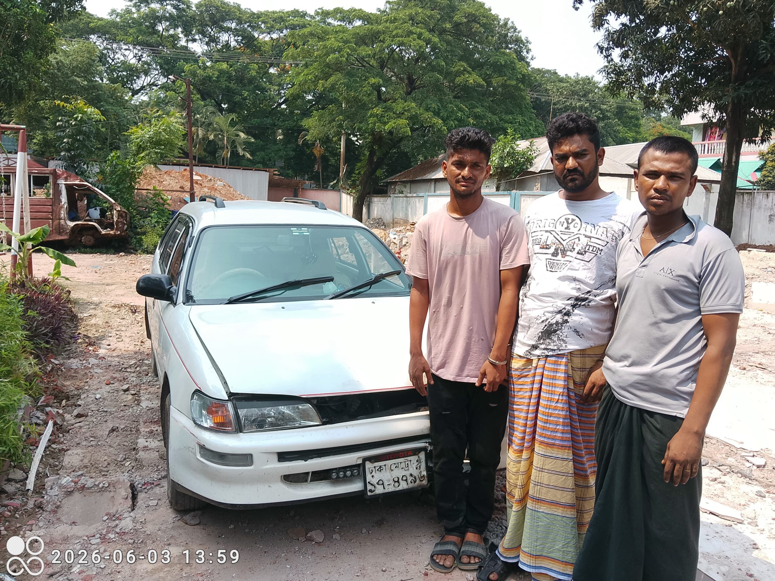 কালিয়াকৈরে ছিনতাইকৃত প্রাইভেটকার ৫ দিনেই উদ্ধার, গ্রেপ্তার ৩