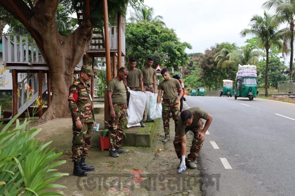 পরিবেশ সুরক্ষায় অনন্য উদ্যোগ: রাঙ্গামাটি জোনের প্লাস্টিক বর্জ্য সংগ্রহ অভিযান