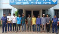 ২২ মামলার পলাতক সজল দাশসহ ৯ জন গ্রেফতার, কোতয়ালী পুলিশের অভিযানে উদ্ধার ইয়াবা