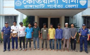 ২২ মামলার পলাতক সজল দাশসহ ৯ জন গ্রেফতার, কোতয়ালী পুলিশের অভিযানে উদ্ধার ইয়াবা