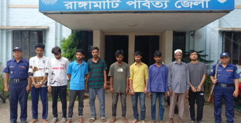 ২২ মামলার পলাতক সজল দাশসহ ৯ জন গ্রেফতার, কোতয়ালী পুলিশের অভিযানে উদ্ধার ইয়াবা