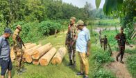 জুরাছড়িতে সেনাবাহিনীর বিশেষ অভিযানে ৯০ লক্ষ টাকার অবৈধ কাঠ জব্দ