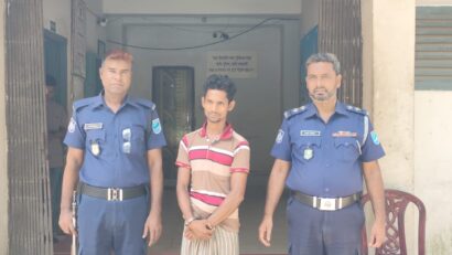 টাঙ্গাইলে ৫ম শ্রেণির শিক্ষার্থীকে ধর্ষণ চেষ্টার অভিযোগে যুবক গ্রেপ্তার