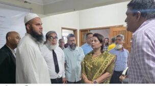 রাজস্ব আদায়ে মাঠে জেলা প্রশাসক ফরিদা খানম, শুনলেন নাগরিকদের অভিযোগ