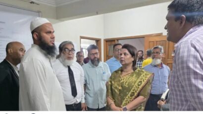 রাজস্ব আদায়ে মাঠে জেলা প্রশাসক ফরিদা খানম, শুনলেন নাগরিকদের অভিযোগ