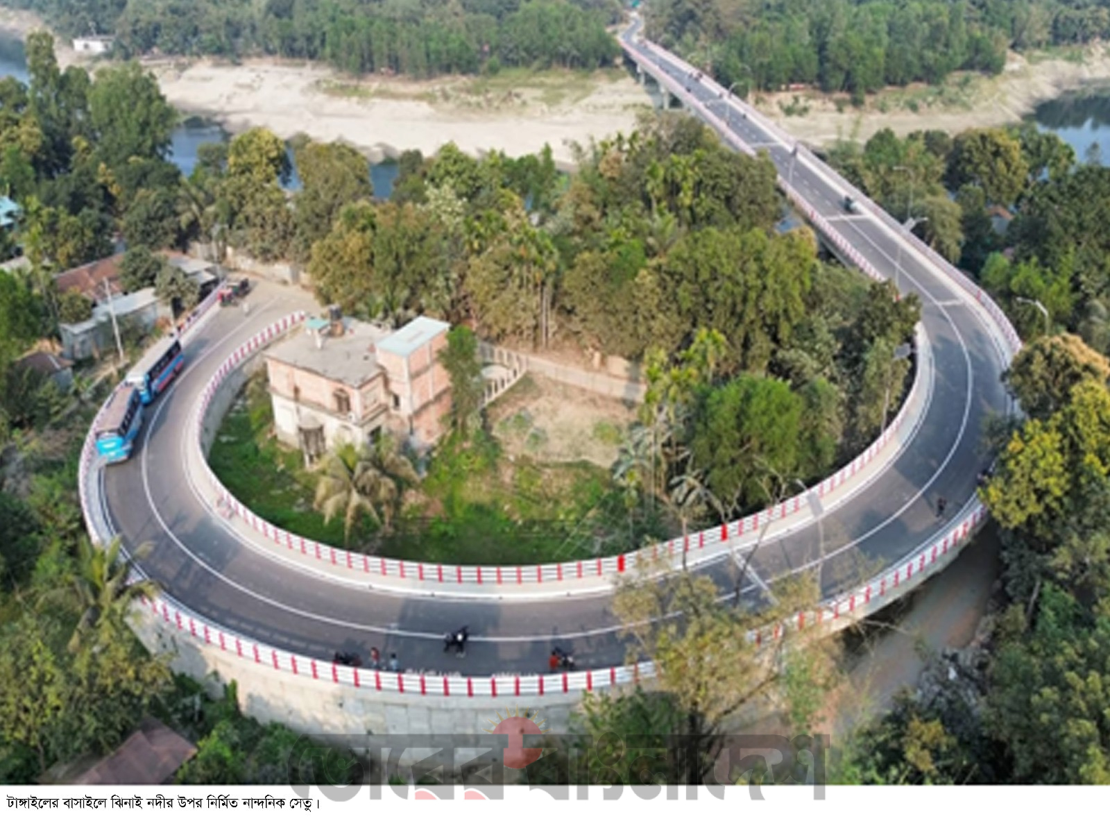 ৯ হাজার কিমি সড়কে গ্রামীণ বিপ্লব টাঙ্গাইল এলজিইডির পরিকল্পনায় বদলে যাচ্ছে প্রান্তিক জনপদ