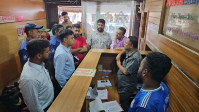 টাঙ্গাইলে অতিরিক্ত ভাড়া আদায় রোধে অভিযান